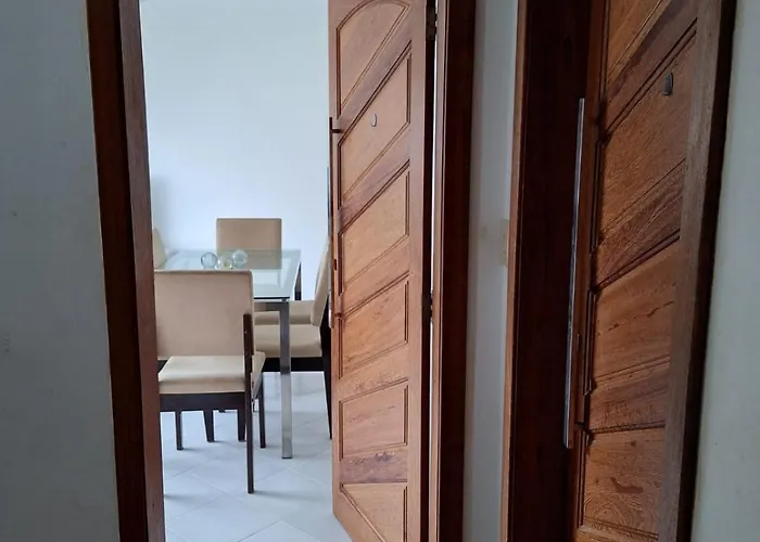 Apartamento Em Armacao Espacoso E Com Localizacao Excelente!